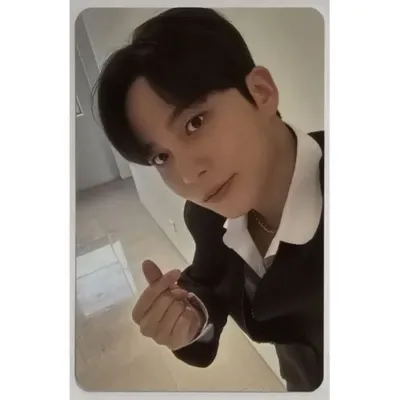 ATEEZ PHOTOCARD : JONGHO (GOLDEN HOUR : PART.1 GOODS CARD A)
