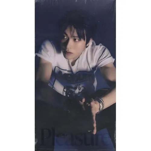 Treasure : Pleasure (Junghwan Blue Ver.) occ